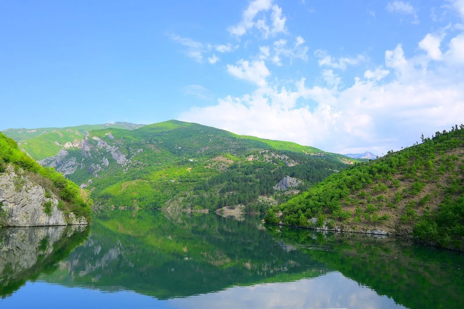 Koman Lake & Shala River Day Tour